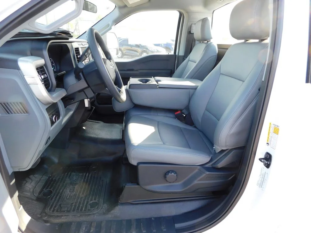 2026 Ford F-350 Super Duty XL - Photo 16