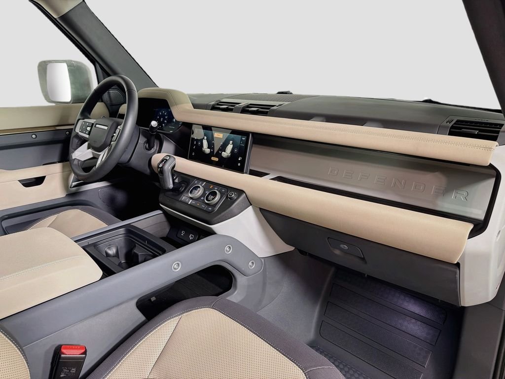 Certified Used 2023 Brown Land Rover X-Dynamic SE image 32