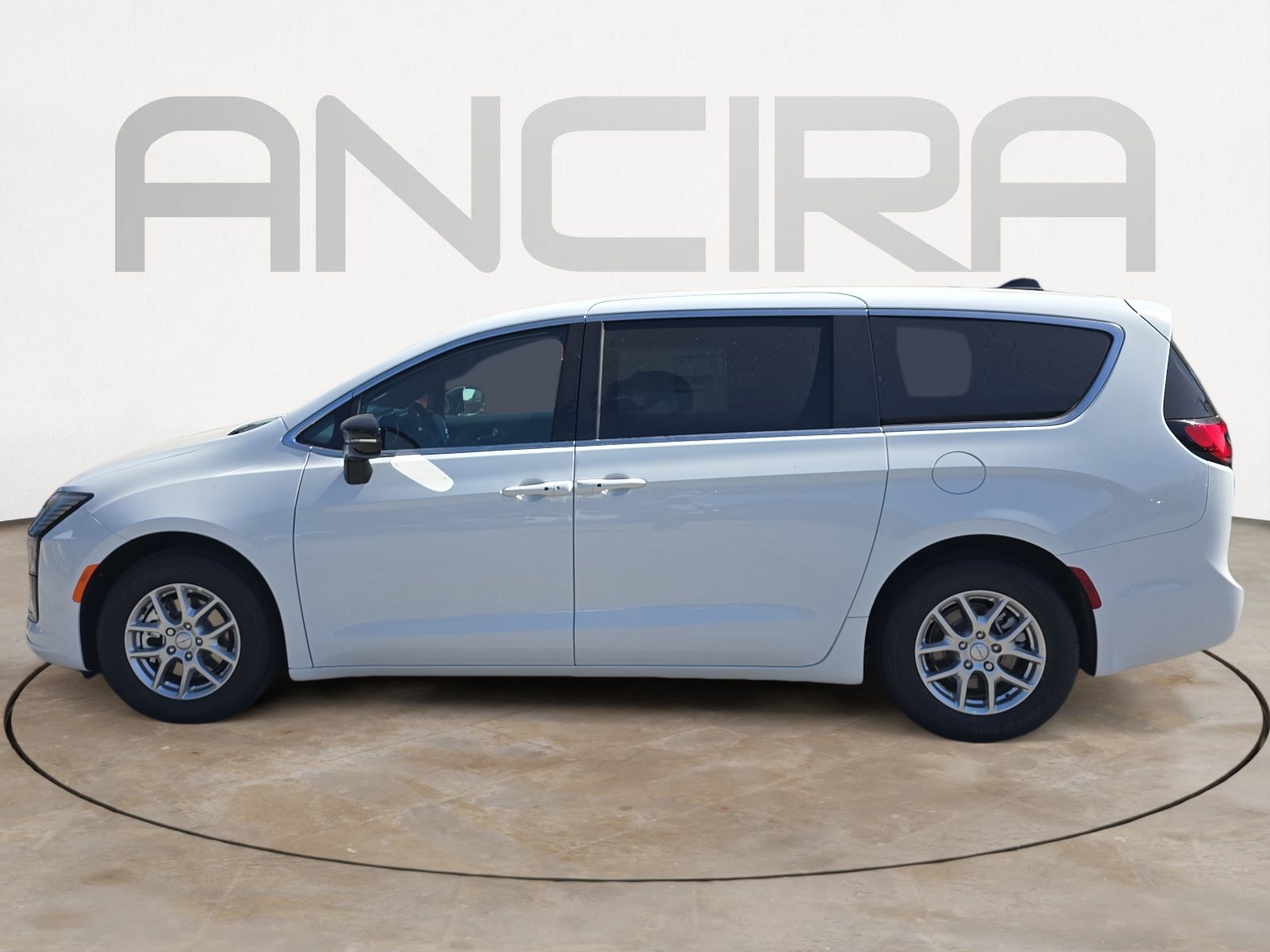 New 2027 Bright White Clearcoat Chrysler Select image 7