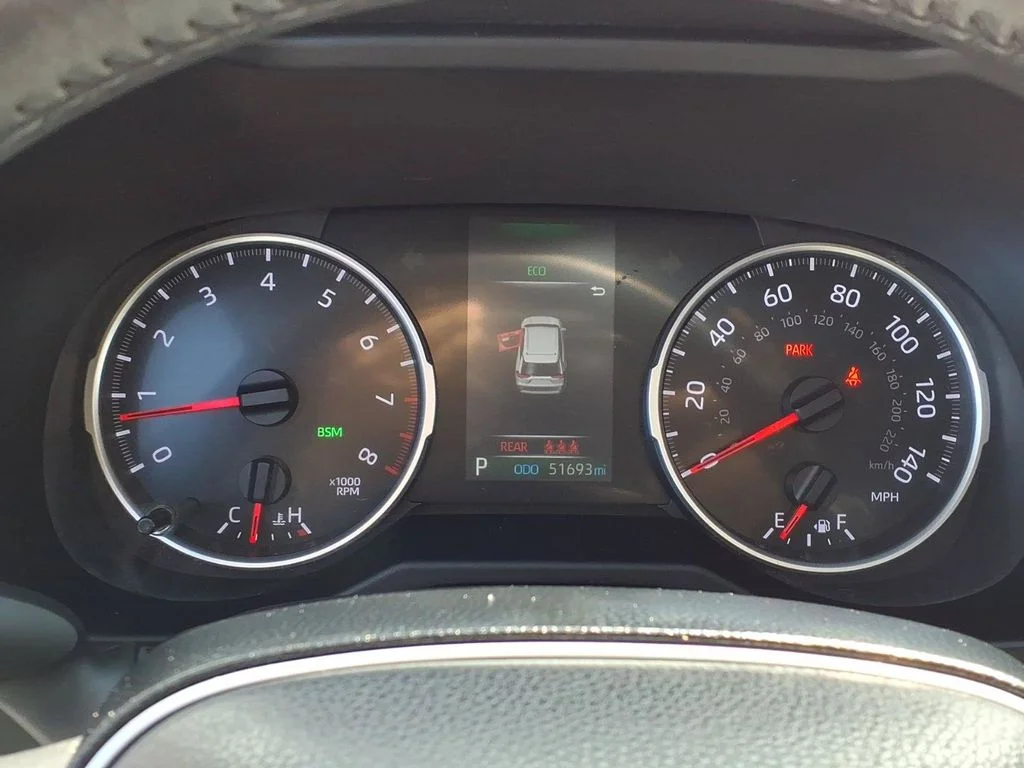 Used 2020 Black Toyota XLE image 26