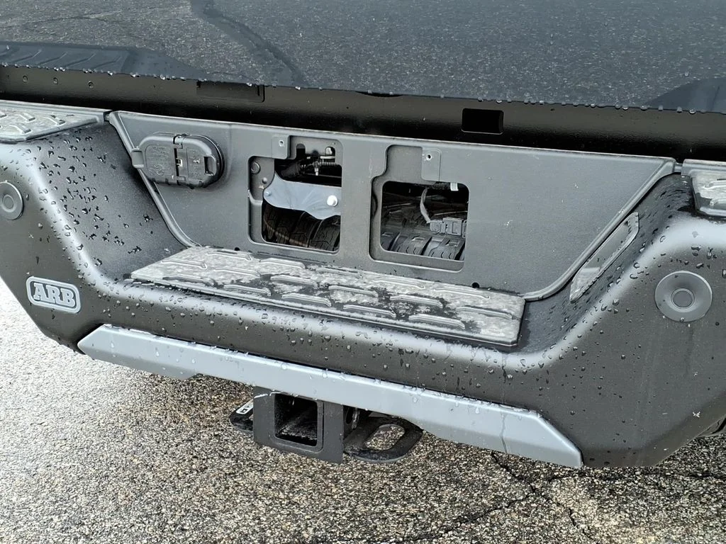 2026 Toyota Tacoma TRD Pro - Photo 6