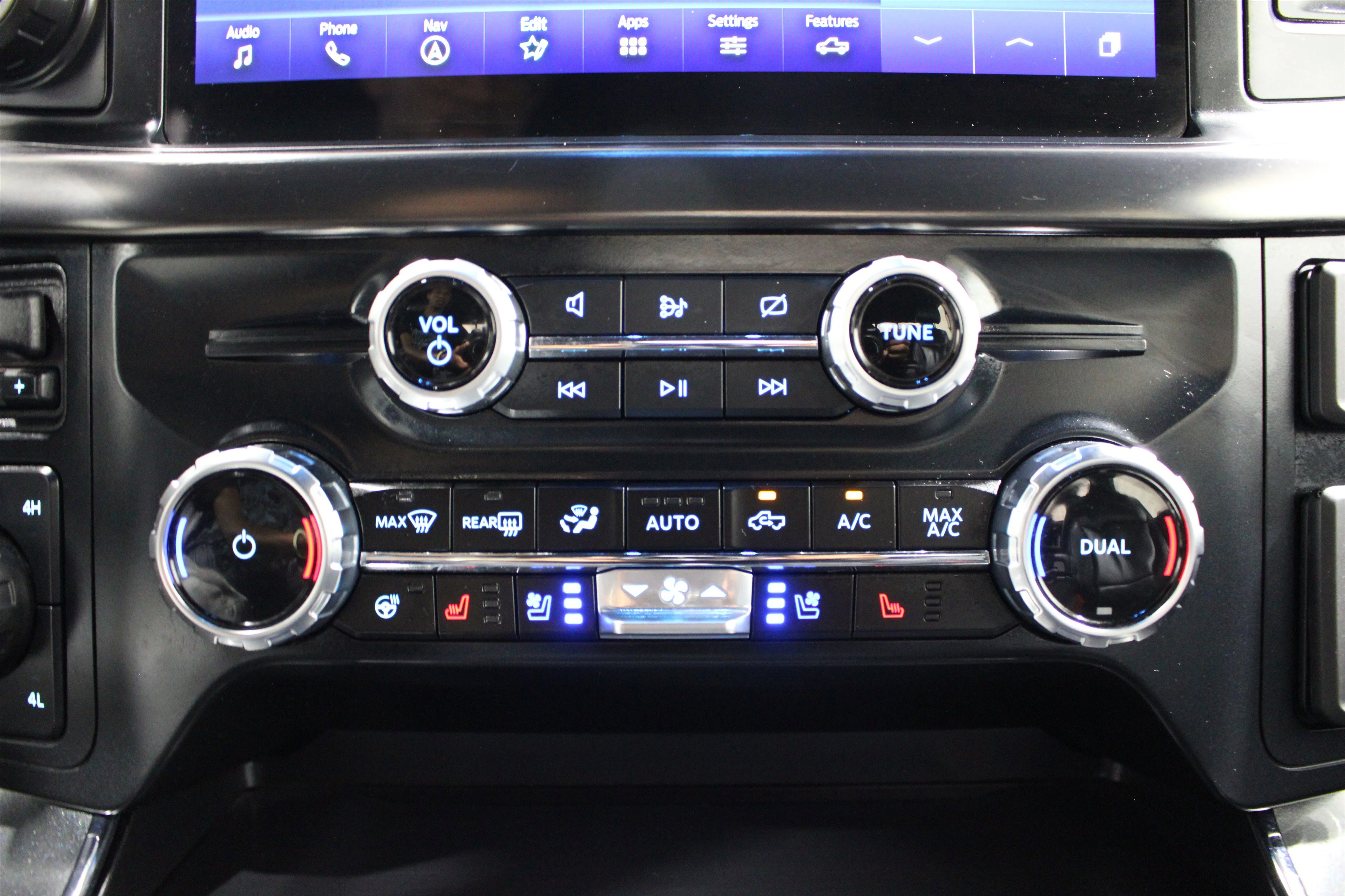 2023 Ford F-150 Lariat - Photo 18