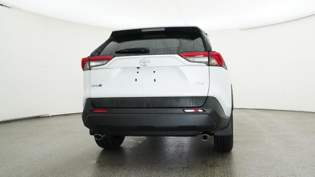 Certified Used 2025 Pearl Toyota XLE Premium image 45