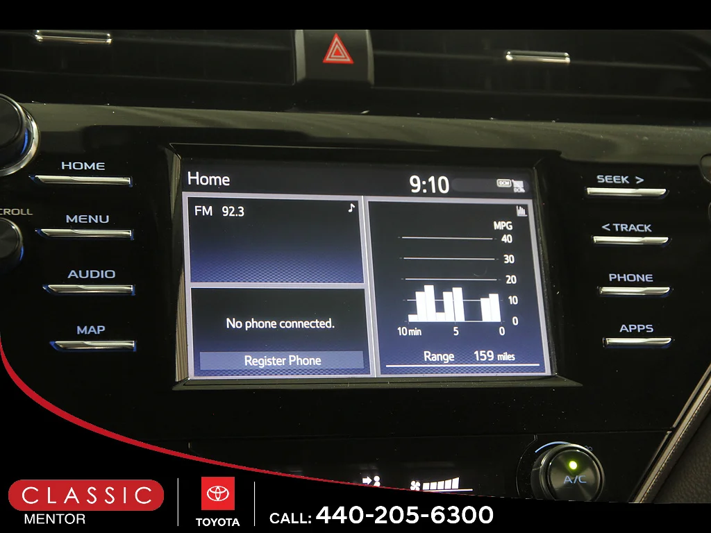 Used 2019 Predawn Gray Mica Toyota SE 4dr Sedan image 10
