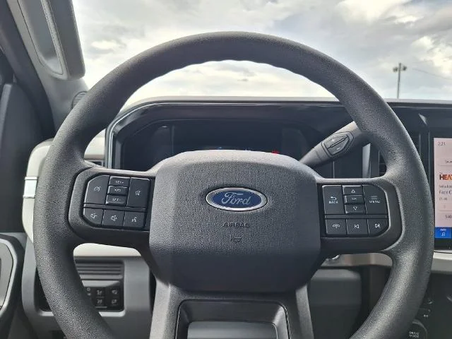 New 2026 Oxford White Ford F-250® XLT image 22