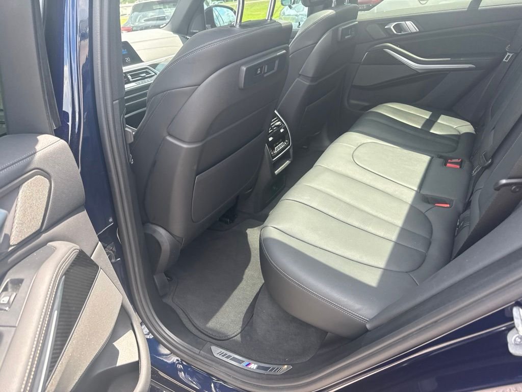 Used 2021 Blue BMW M50i image 9