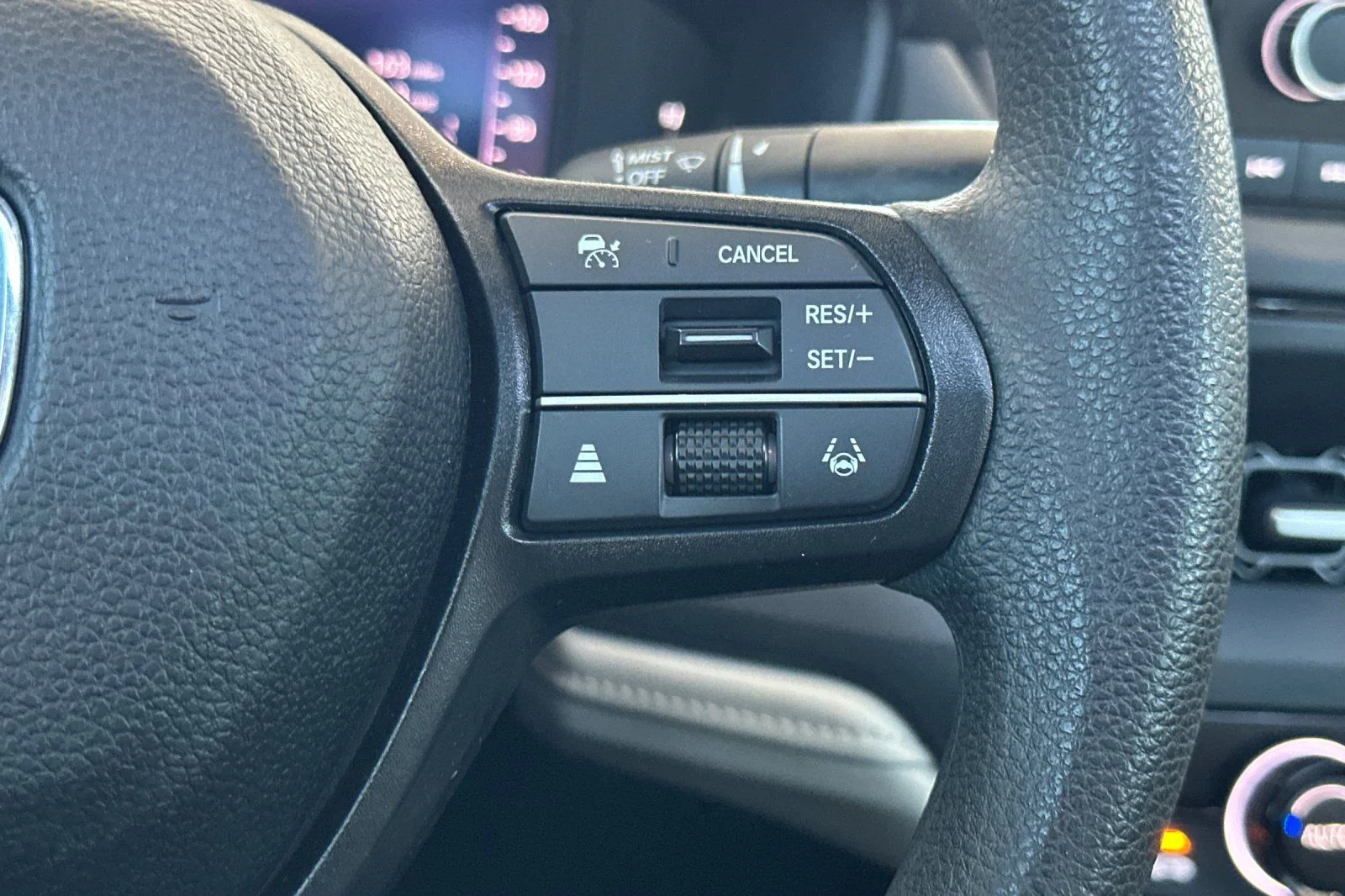 Used 2024  Honda EX image 25