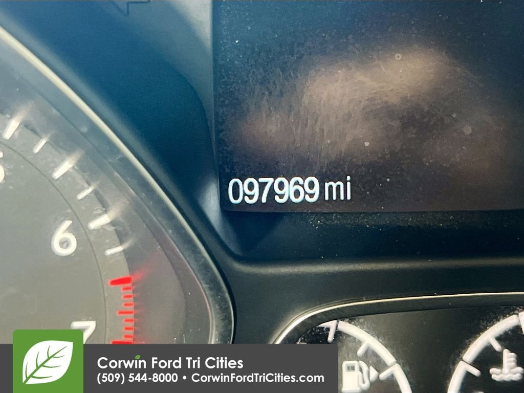 Used 2018 Ford Escape SEL with VIN 1FMCU9HD1JUB14950 for sale in Pasco, WA