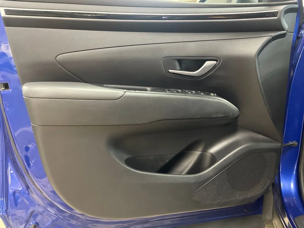 Used 2022 Blue Hyundai SEL image 15