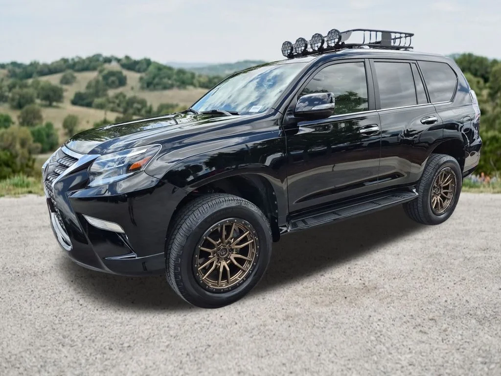 Used 2020 Black Lexus 460 image 3