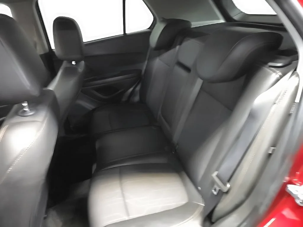 Used 2021 CRIMSON METALLIC Chevrolet LT image 31