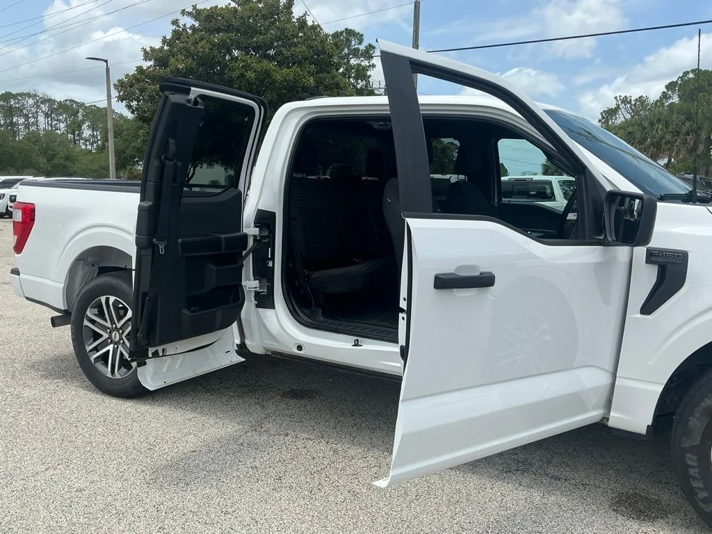 Used 2023 White Ford XL image 31