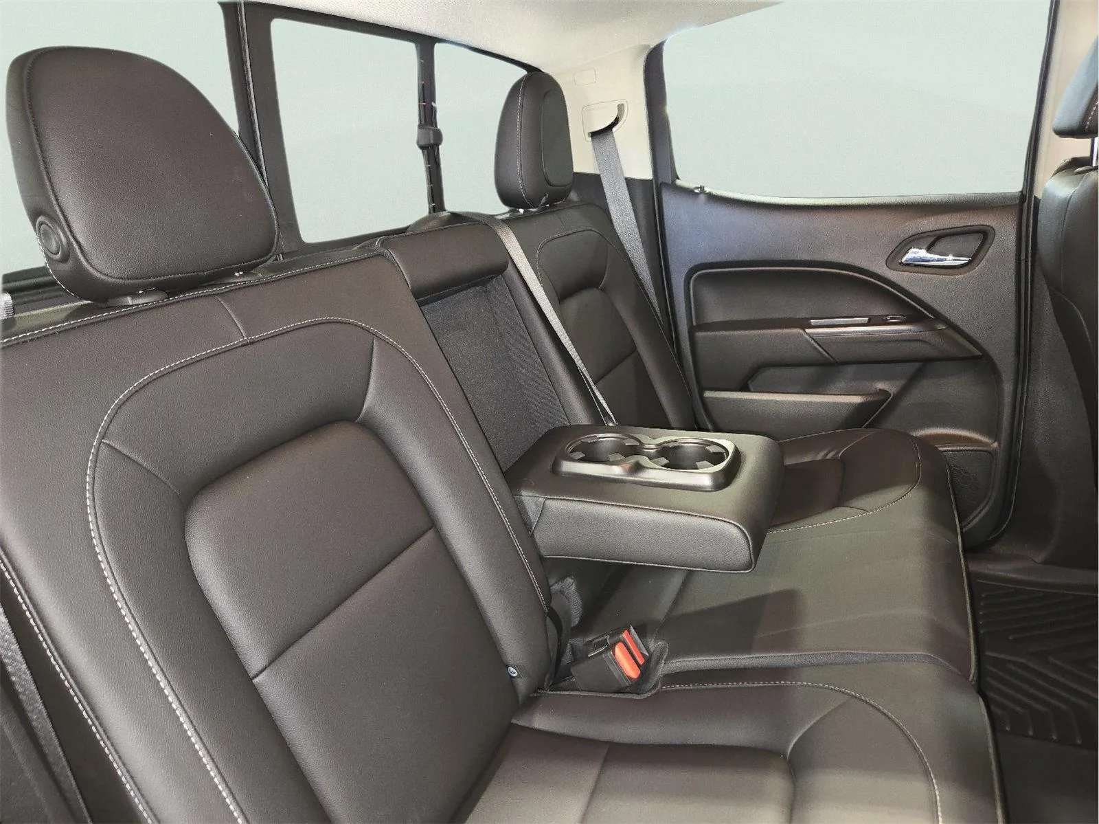Used 2022 Sand Dune Metallic Chevrolet 4WD ZR2 image 37