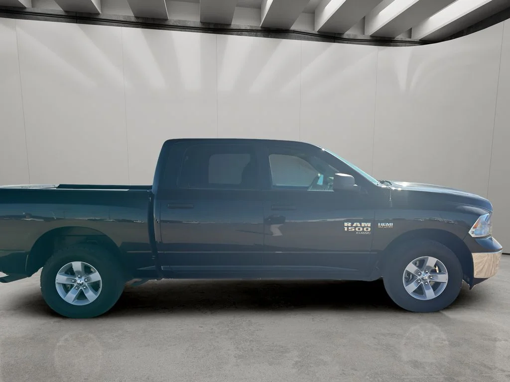 Used 2022 Black Ram SLT image 6