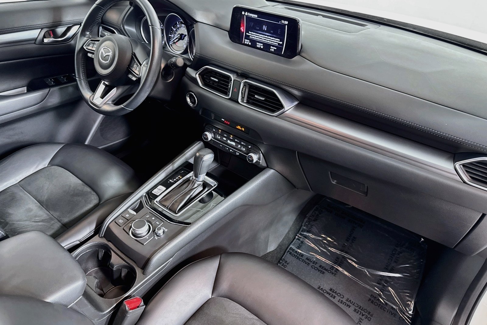 Used 2019 Snowflake White Pearl Mica Mazda Touring image 28
