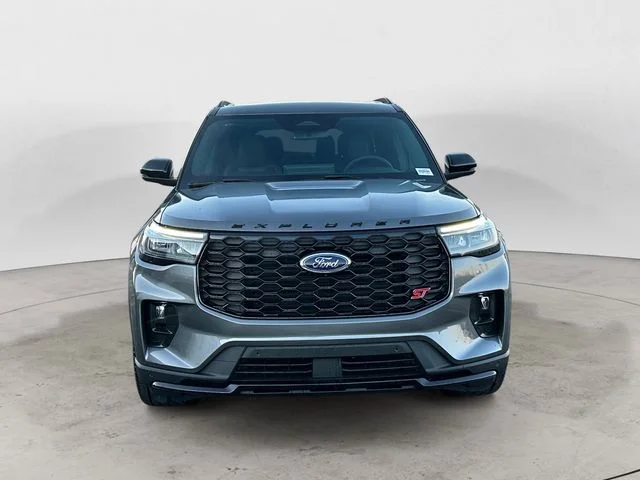 New 2026 Gray Metallic Ford ST image 8