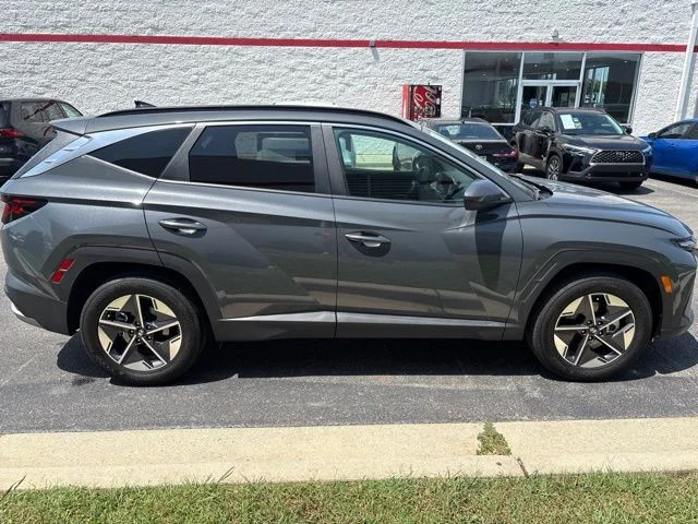 Used 2026 Gray Hyundai SEL image 7