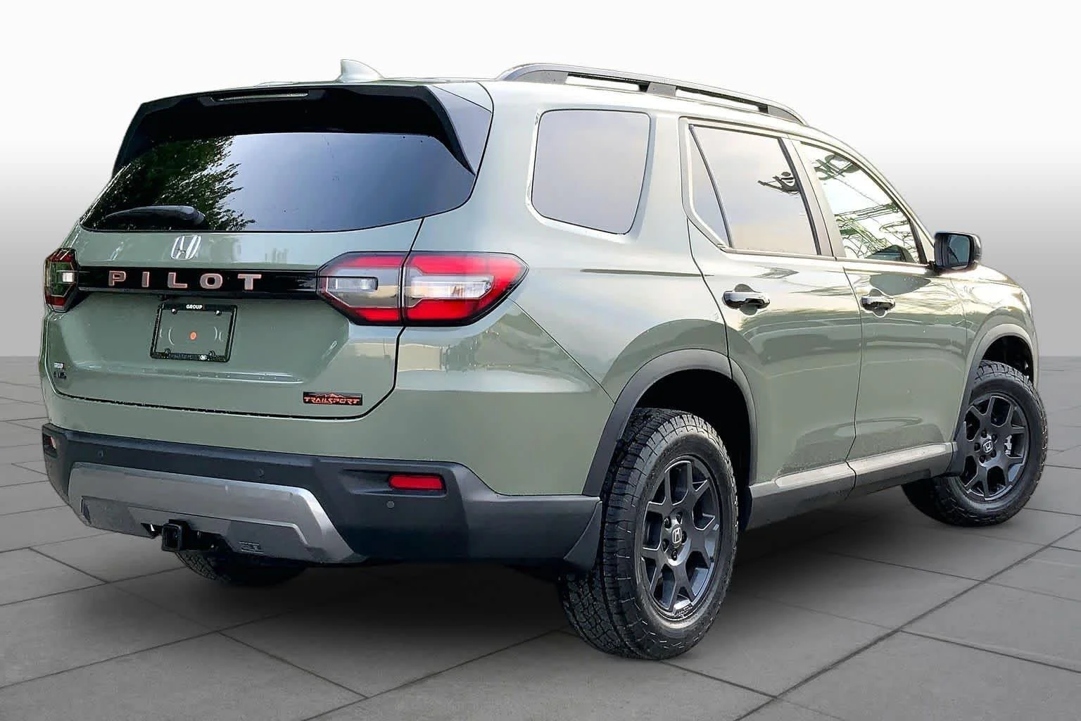 Certified Used 2026 Ash Green Metallic Honda TrailSport image 13
