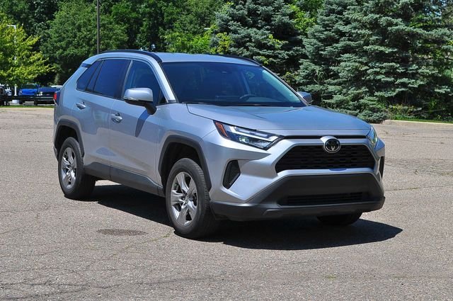 Used 2025 Silver Toyota XLE image 1
