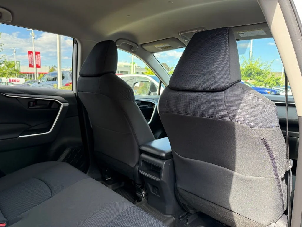 Used 2019 Silver Toyota LE image 19