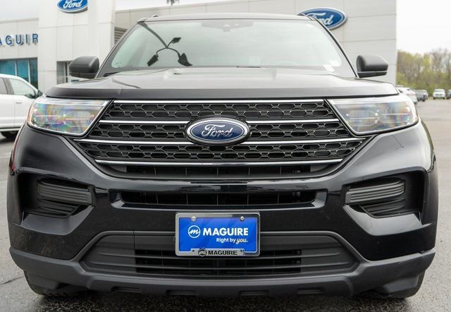 Used 2023 Black Metallic Ford XLT image 3