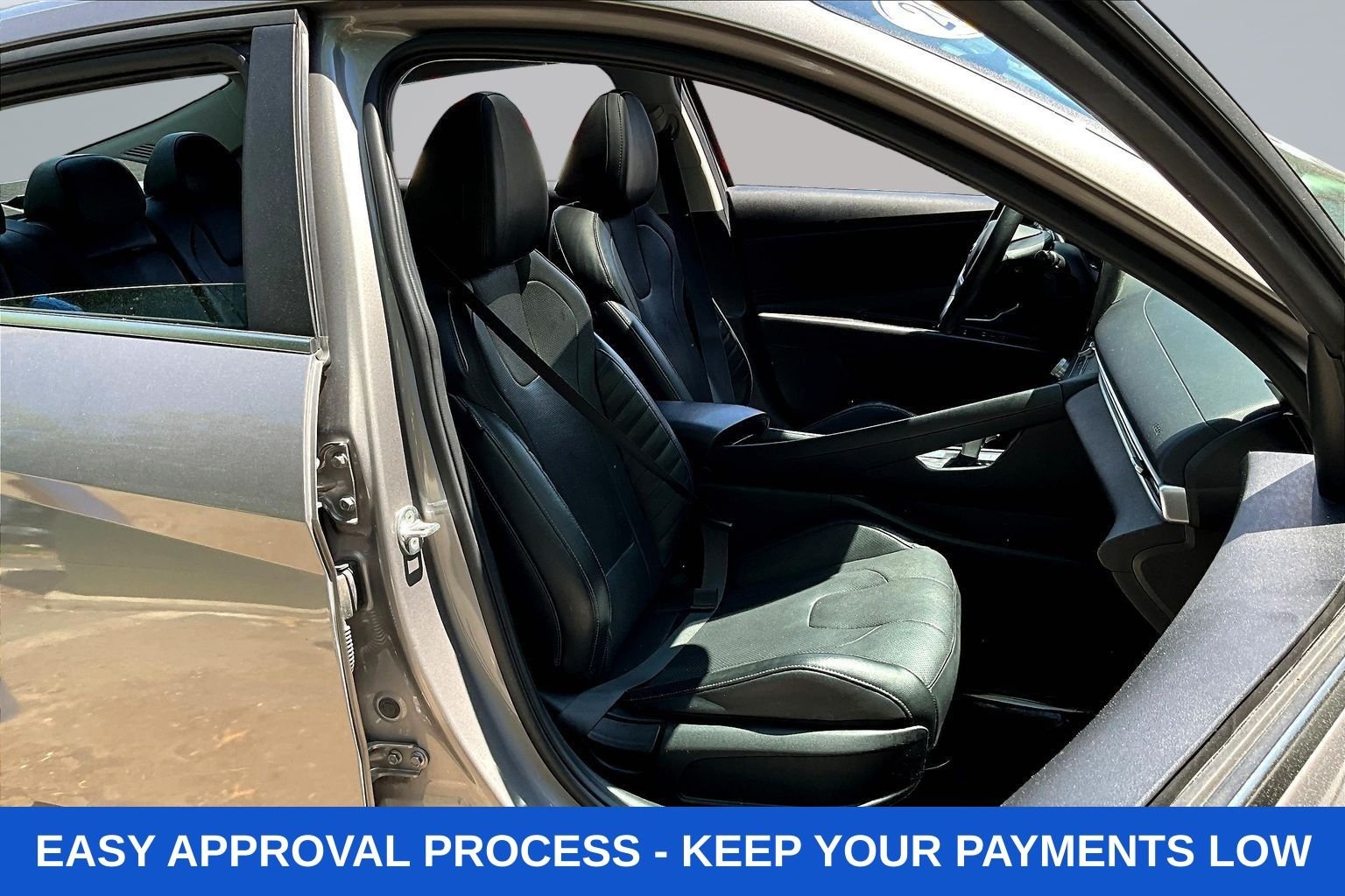Used 2023 Silver Hyundai Limited image 33