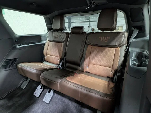 New 2027 Agate Black Metallic Ford King Ranch® image 53