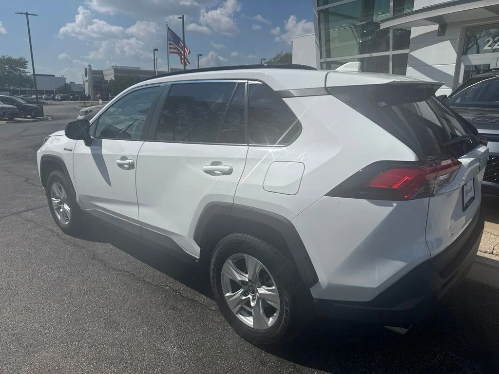 Used 2021 Super White Toyota LE image 4