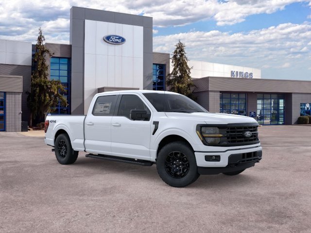 New 2026 Oxford White Ford XLT image 7