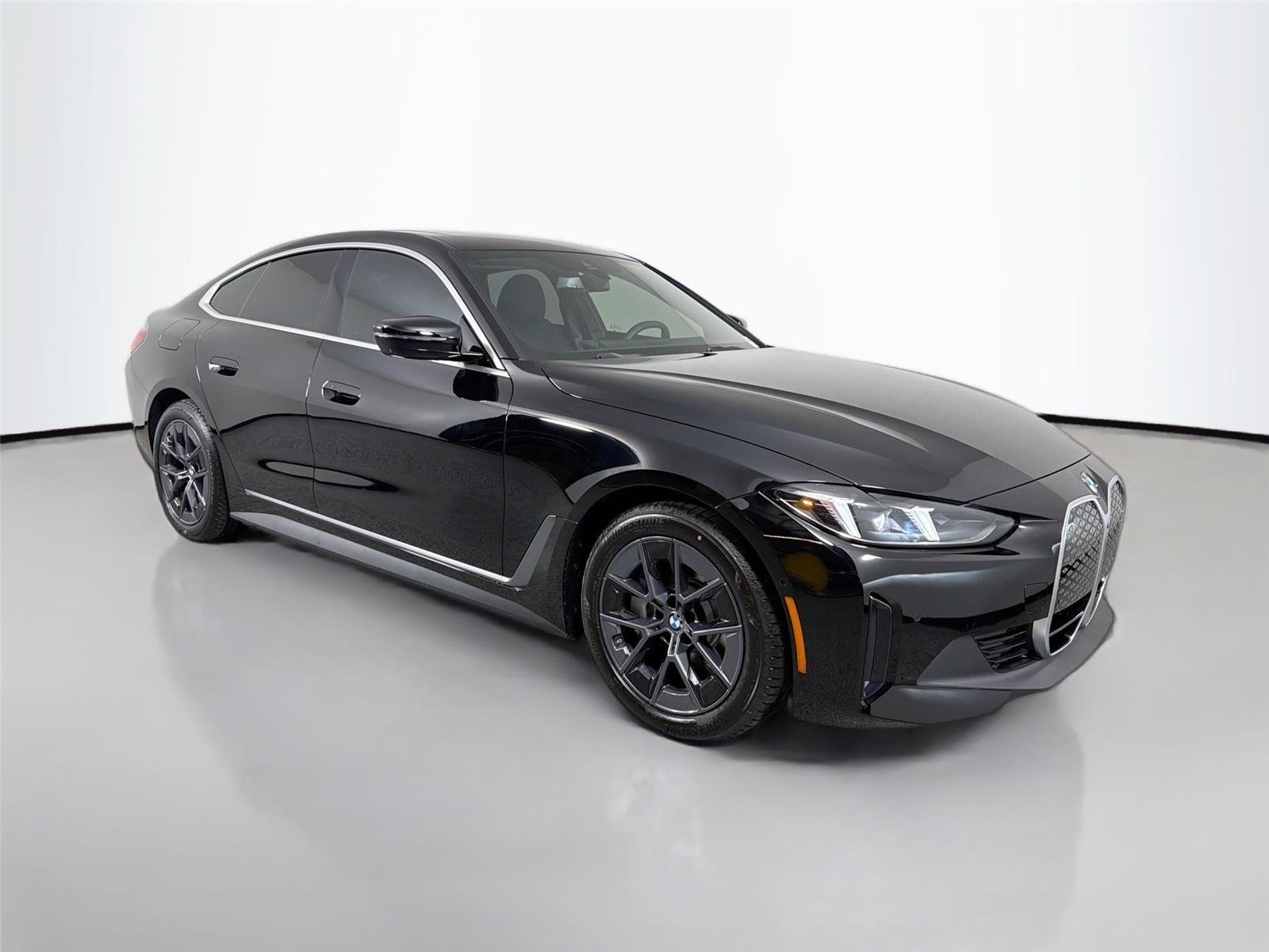 New 2026 Jet Black BMW xDrive40 image 6