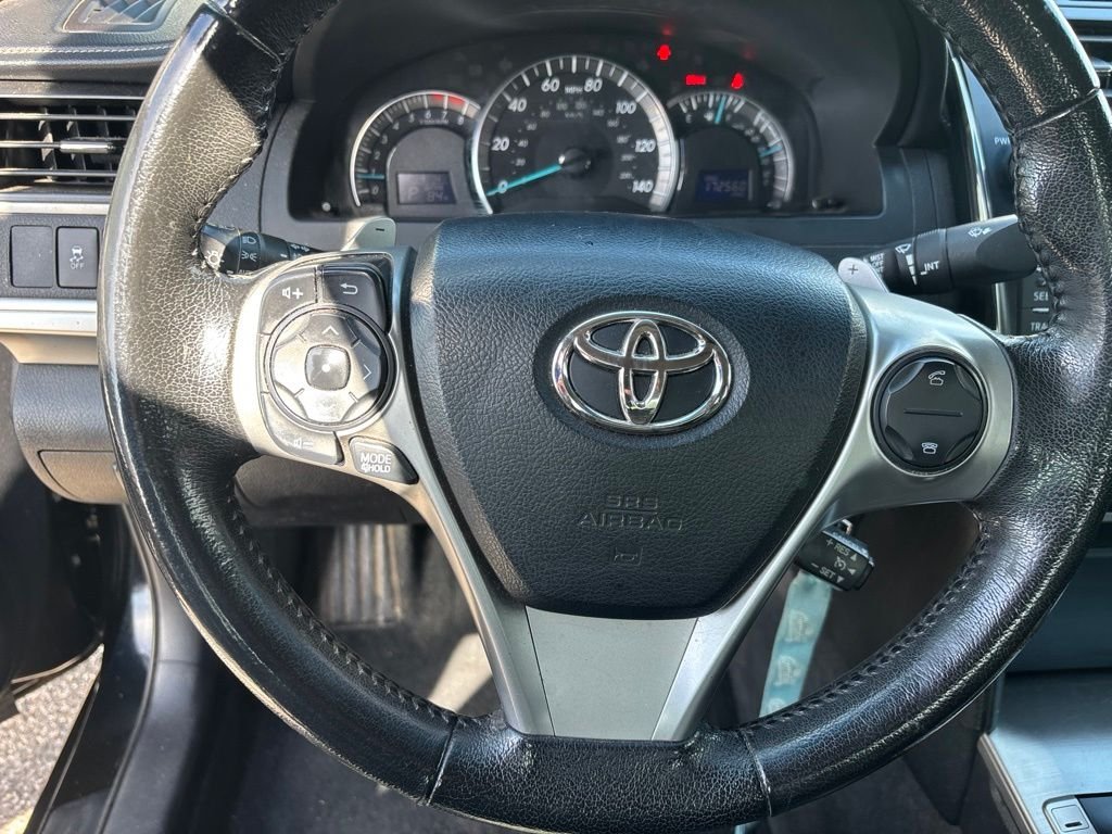 Used 2013 Black Toyota SE image 8
