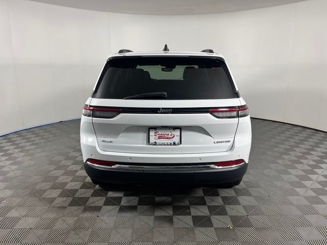 Used 2022 White Jeep Limited image 6