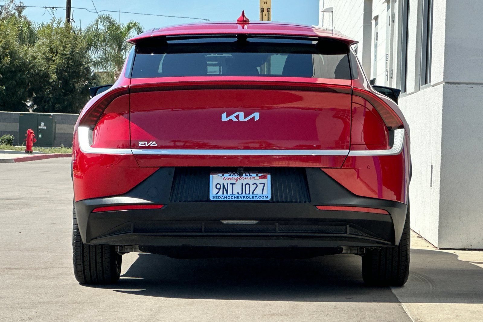 Used 2024 Red Kia Light Long Range image 5