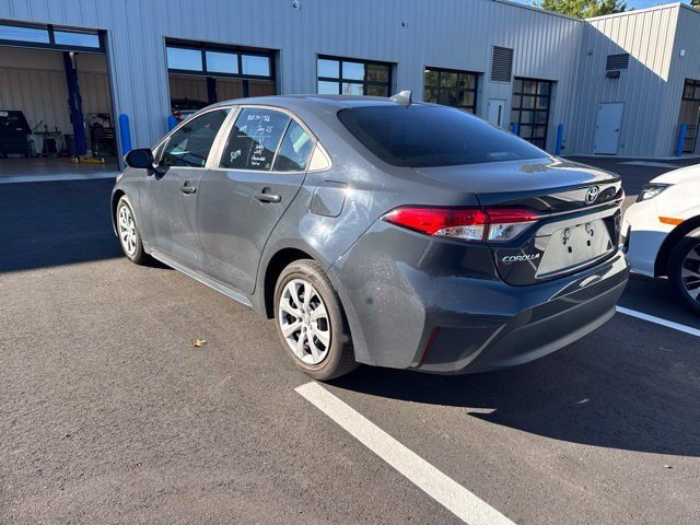 Used 2023 Underground Toyota LE image 5