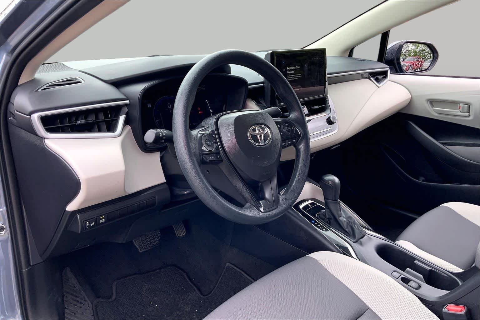 Used 2026 Celestite Toyota LE image 17