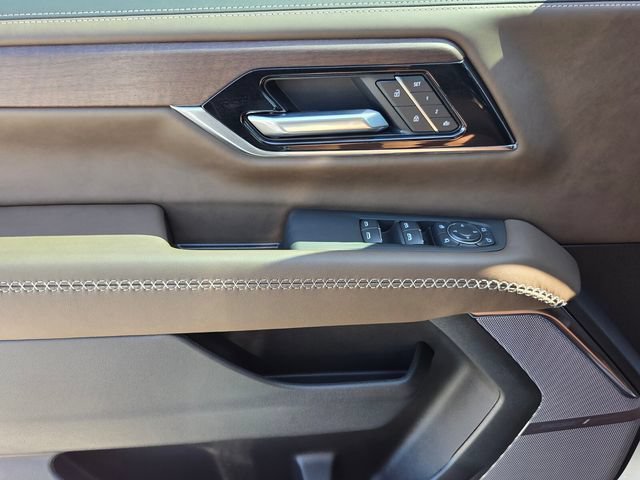 New 2026 Glacier White Tricoat GMC Denali Ultimate image 14