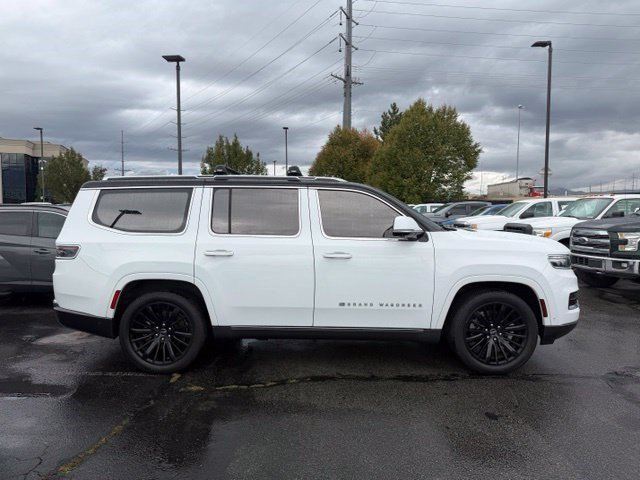 Used 2022 Bright White Clearcoat Jeep Series III image 4