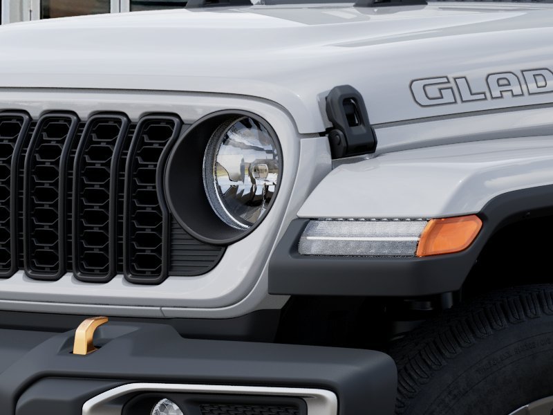 New 2026 Bright White Clear-Coat Exterior Paint Jeep 85th Anniversary Edition image 10