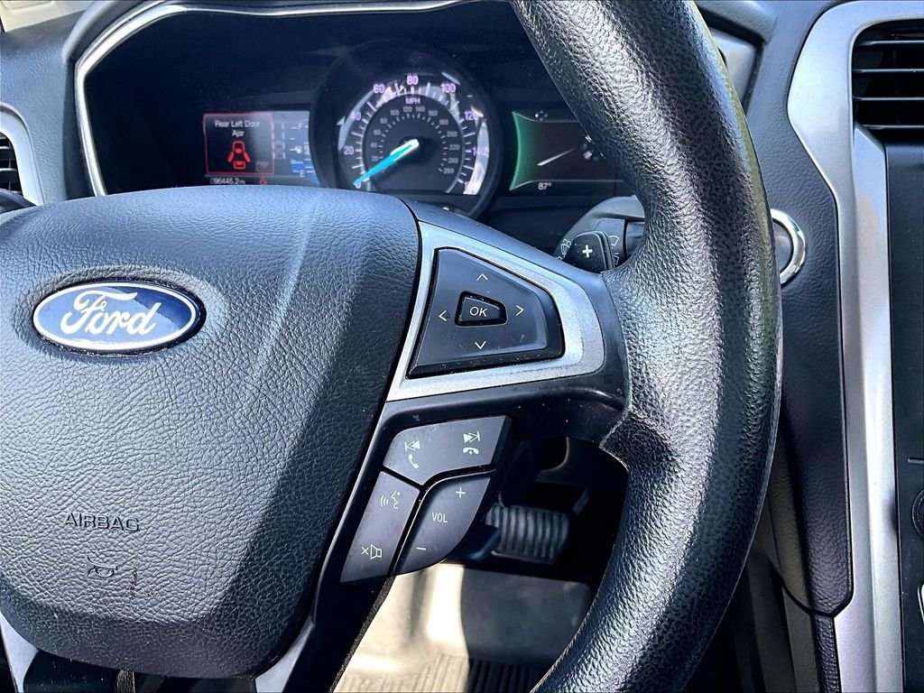 Used 2019 White Ford SE image 24