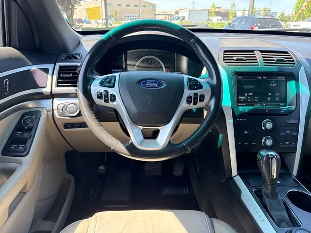 Used 2013 Ruby Red Metallic Ford XLT image 18