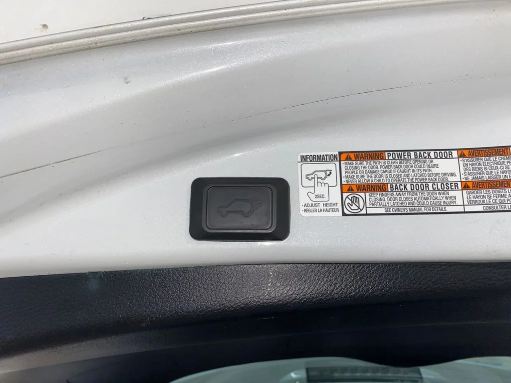 Used 2017 White Toyota Platinum image 15