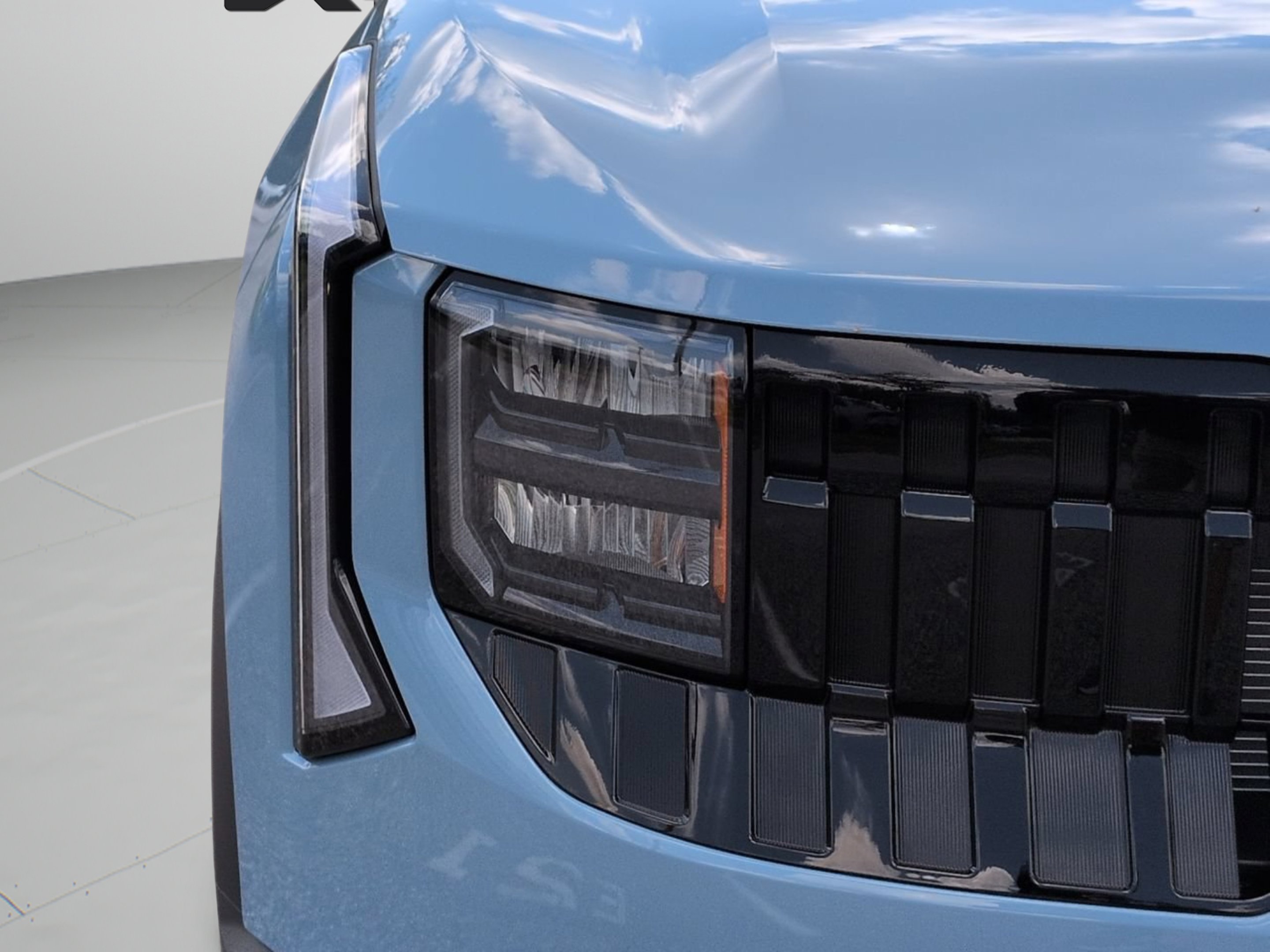 New 2027 Frost Blue Kia S image 12