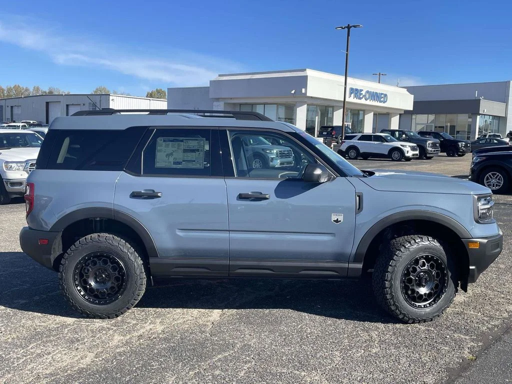 New 2025 Azure Gray Metallic Tri-Coat Ford Big Bend® image 2