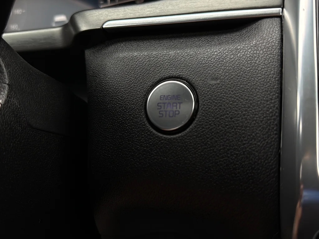 Used 2023 Wolf Gray Kia SX image 15
