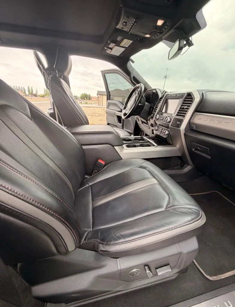 Used 2021 Black Ford  image 9