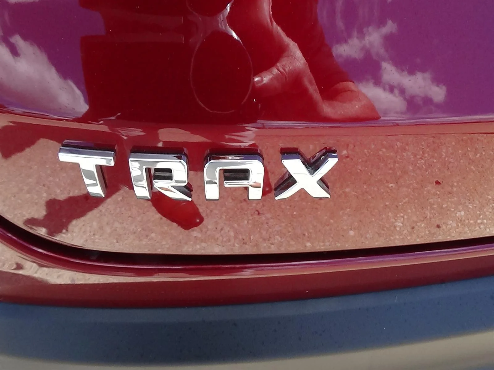 Used 2025 Crimson Metallic (gfm) Chevrolet LT image 10