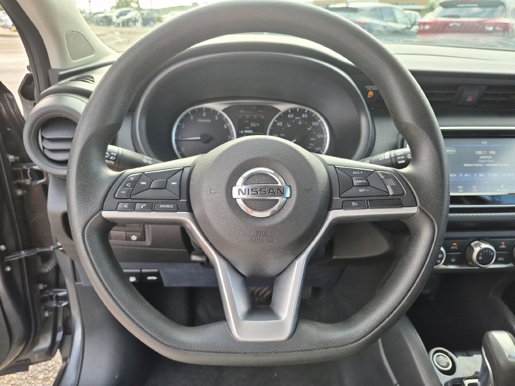 Used 2021 Gray Nissan S image 14