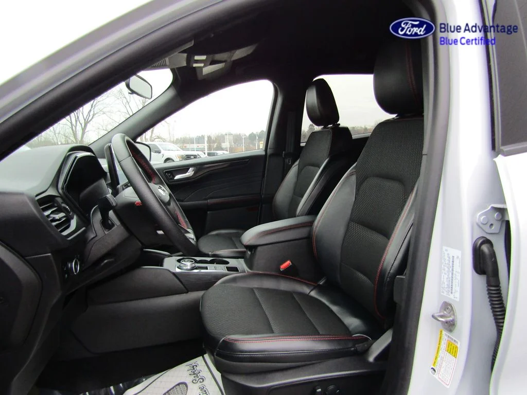 Certified Used 2025 Space Silver Ford ST-Line Select image 8