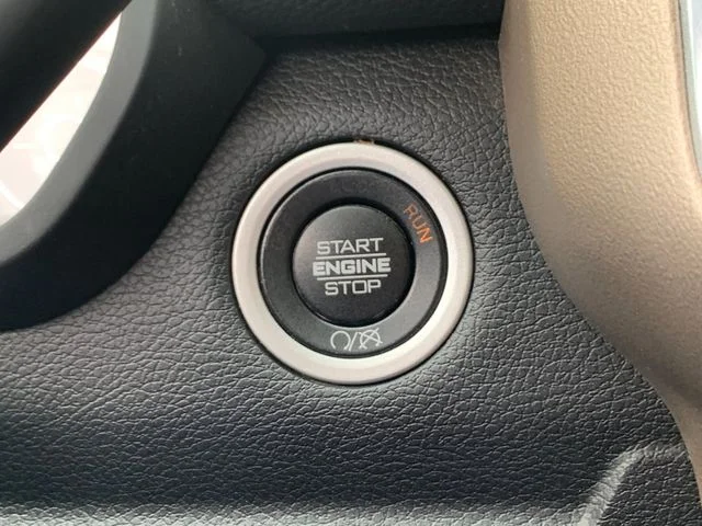 Used 2019 White Ram Laramie image 25