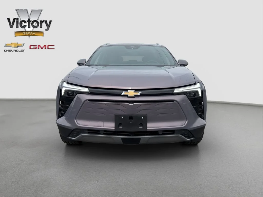 Used 2024 Chevrolet Blazer EV LT with VIN 3GNKDBRJ9RS223123 for sale in Kansas City
